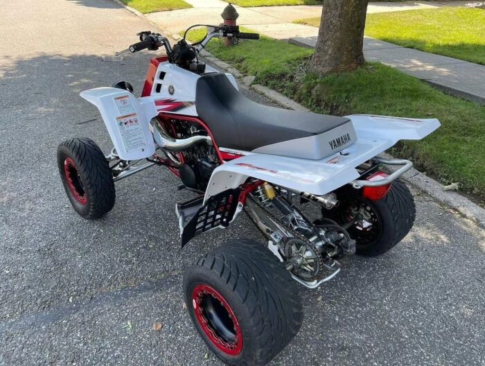 2005 YAMAHA BANSHEE - Image 2